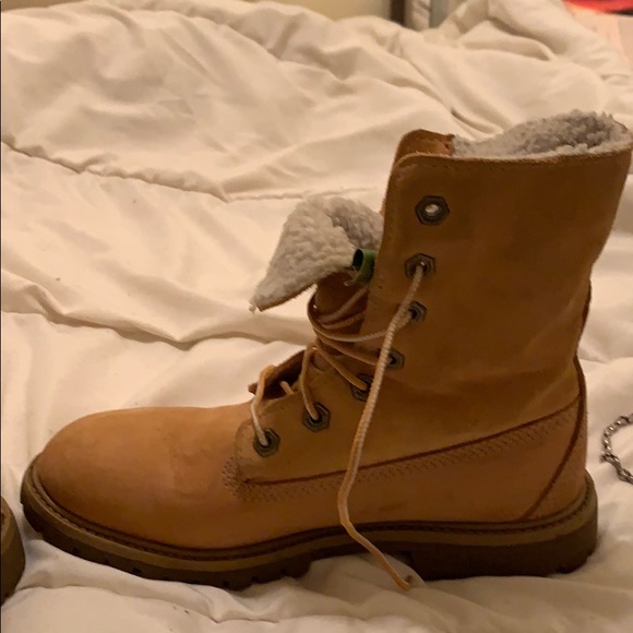 Timberland boots with smart wool lining - Picture 6 of 8